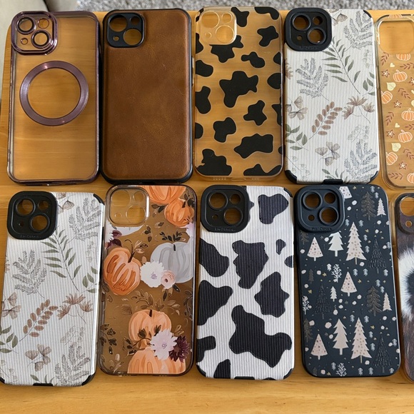 iPhone 13 case bundle - Picture 3 of 5